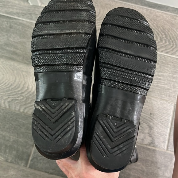 Black Hunter Rain Boots - Picture 3 of 7